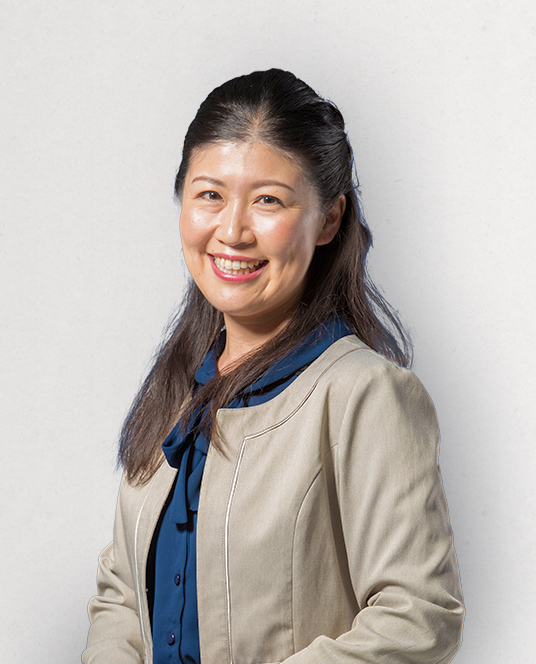 小池 明日香